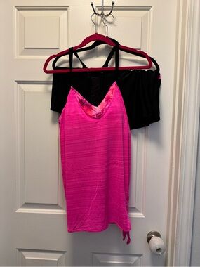 NWT Women’s V-Neck Swim Tankini with Shorts (Liner in bottoms)